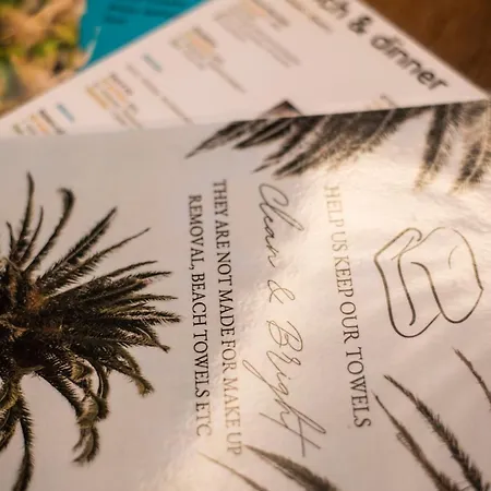 Palm Tree * Kakogkioni